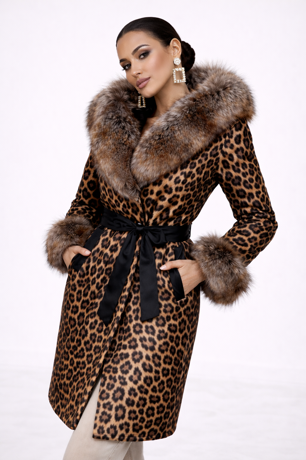 Palton din Blană Naturală Leopard Royal - MEQUEEN