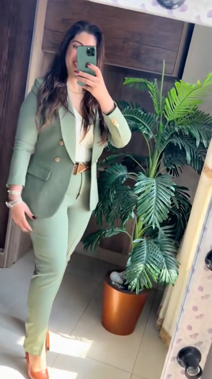 Costum Viola